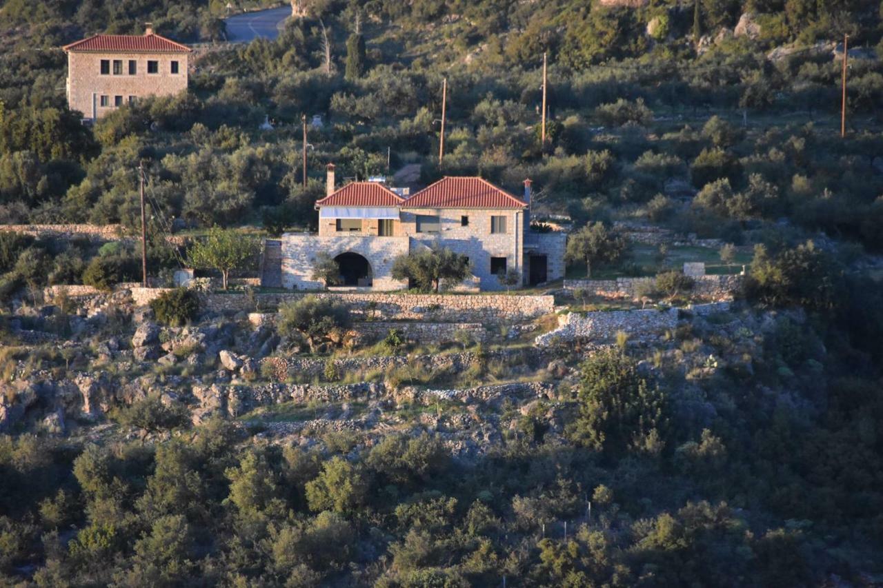 Athina'S Stone House In Kardamyli Villa Екстериор снимка