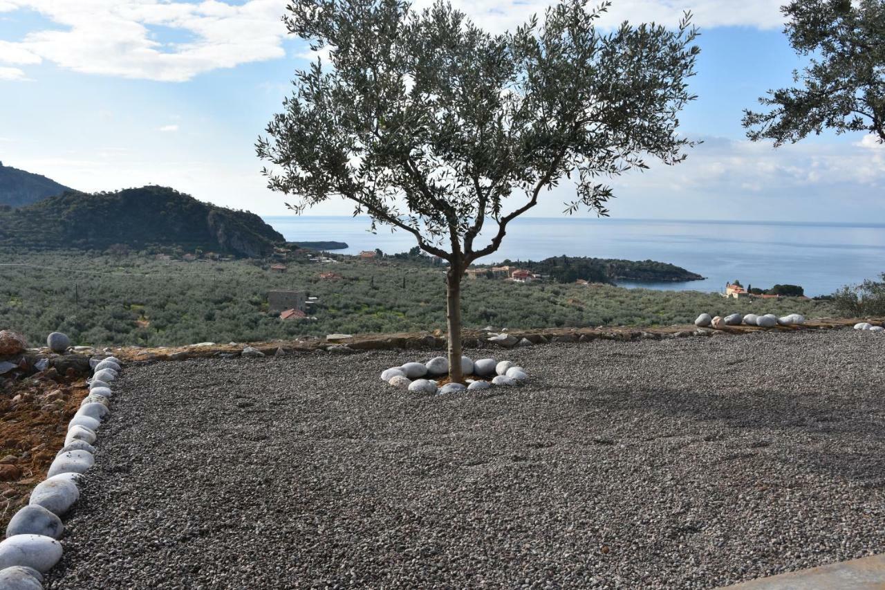 Athina'S Stone House In Kardamyli Villa Екстериор снимка